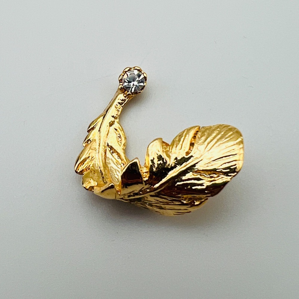 Vintage Style Leaf Pin Rhinestone Gold Tone Lapel Tie Tack Clear Stone Accent